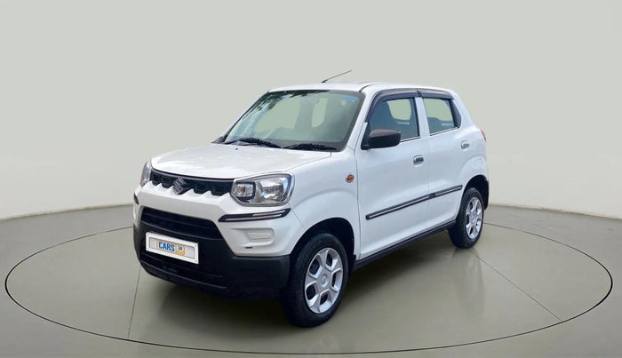2022 Maruti S PRESSO VXI (O) AMT, Petrol, Automatic, 7,932 km, Left Front Diagonal