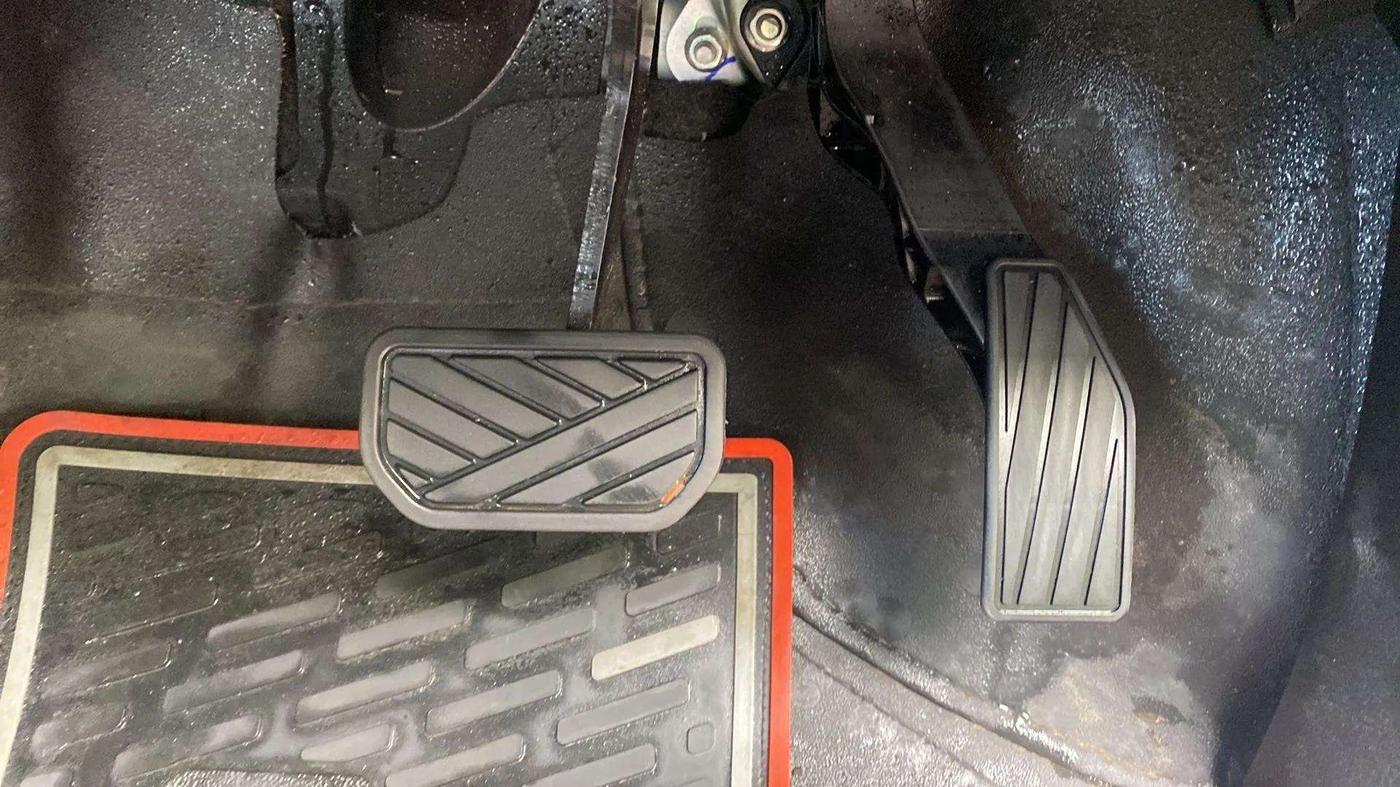 2022 Maruti S PRESSO VXI (O) AMT, Petrol, Automatic, 7,935 km, Pedals