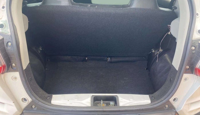2022 Maruti S PRESSO VXI (O) AMT, Petrol, Automatic, 7,932 km, Boot Inside