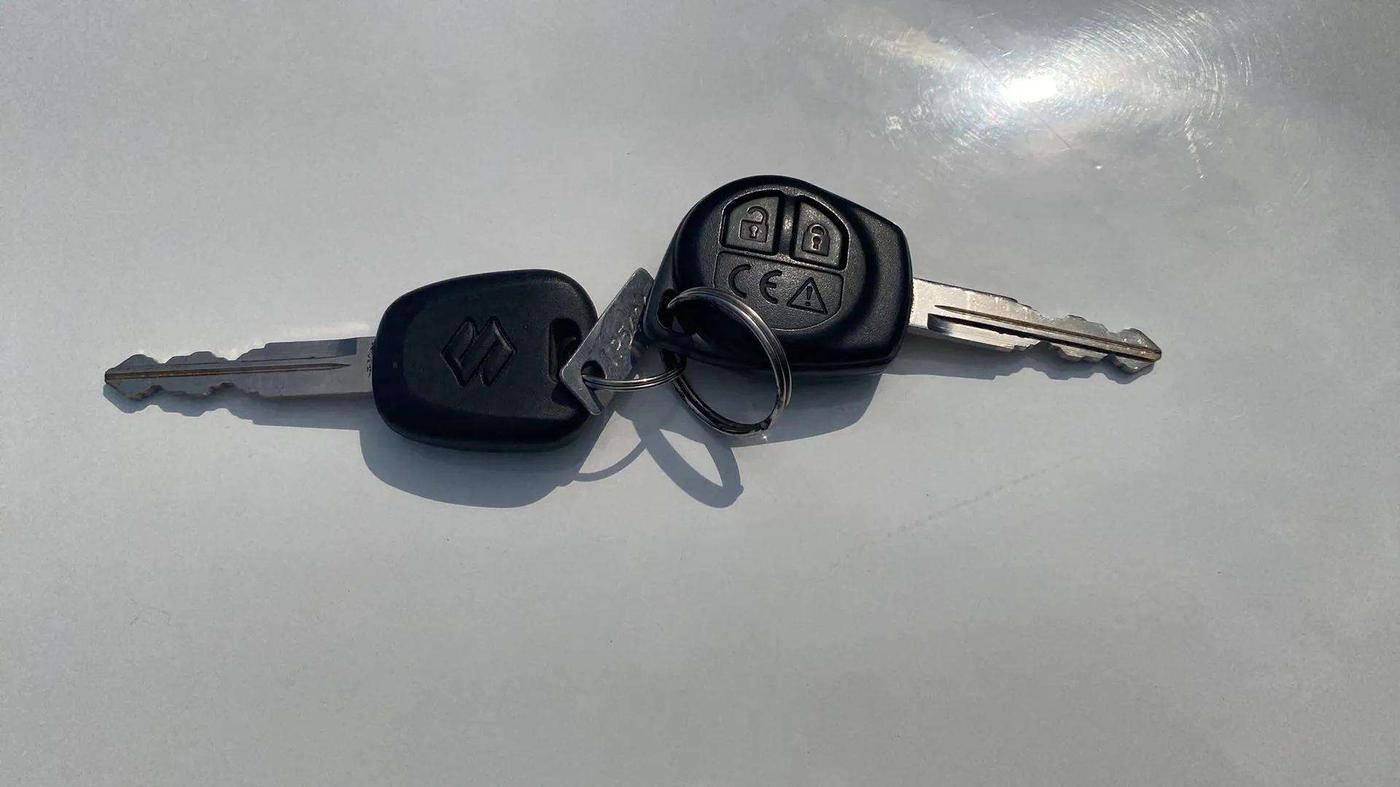 2022 Maruti S PRESSO VXI (O) AMT, Petrol, Automatic, 7,935 km, Key Close Up