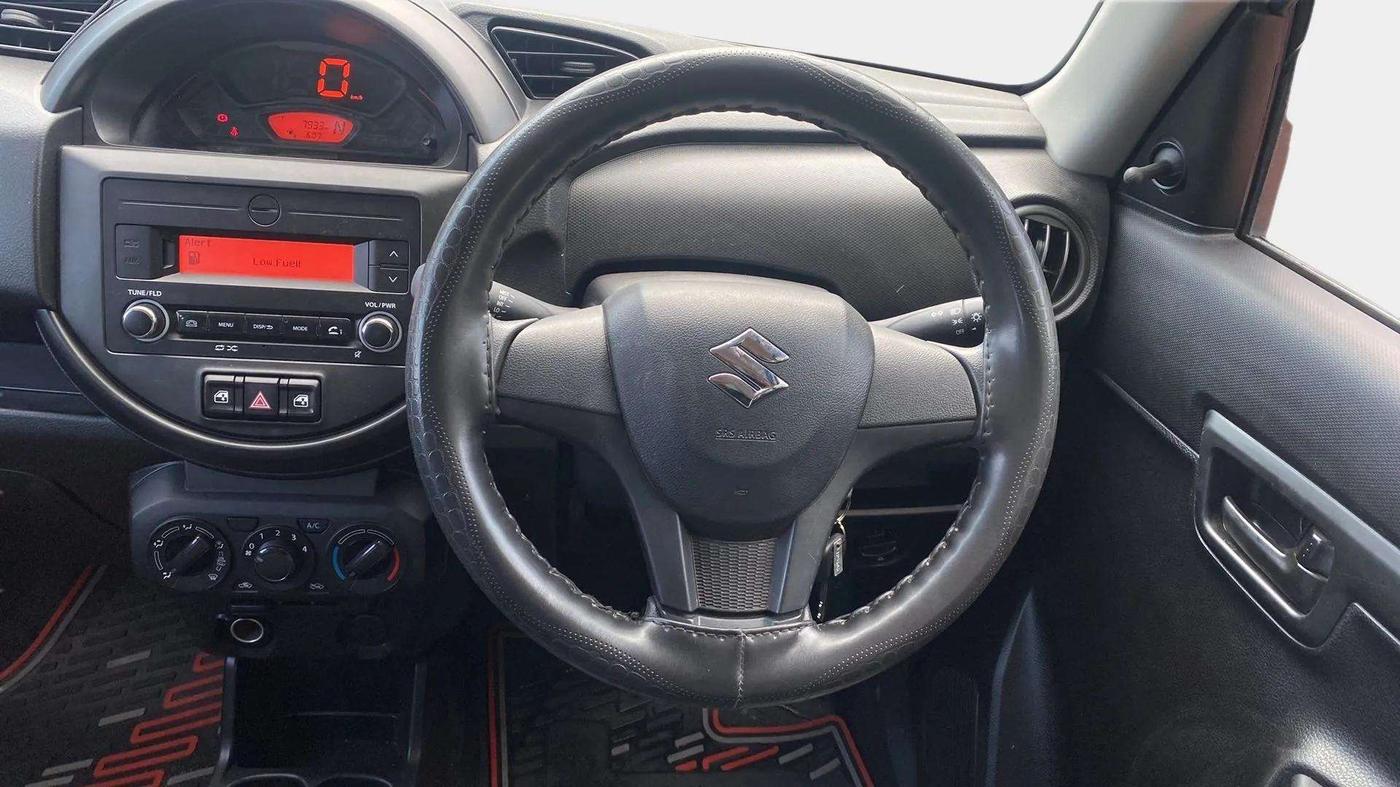 2022 Maruti S PRESSO VXI (O) AMT, Petrol, Automatic, 7,935 km, Steering Wheel Close Up