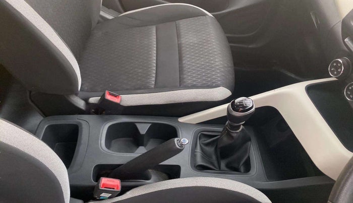 2021 Nissan MAGNITE XE, Petrol, Manual, 49,212 km, Gear Lever