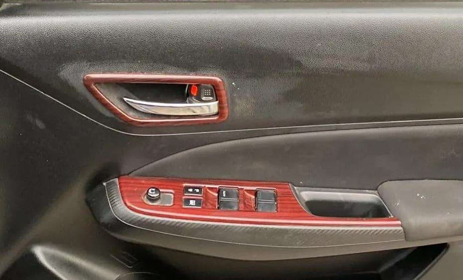 2020 Maruti Swift VXI, Petrol, Manual, 48,068 km, Driver Side Door Panels Control