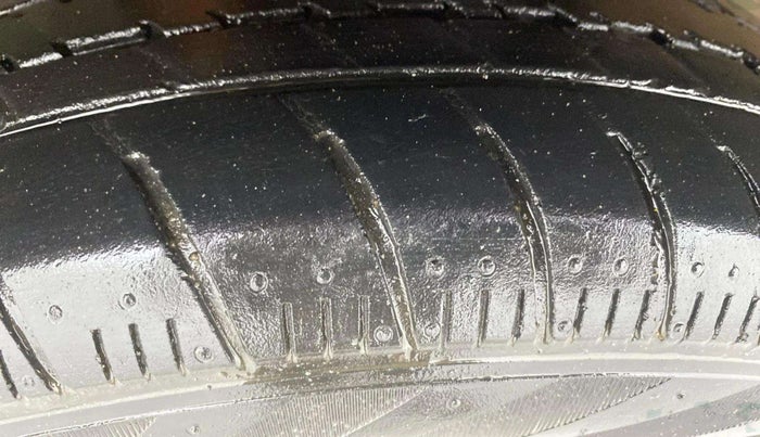 2018 Maruti Celerio X ZXI (O) AMT, Petrol, Automatic, 58,939 km, Left Front Tyre Tread