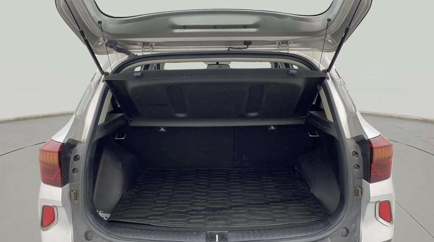 2022 KIA SELTOS HTX PETROL 1.5, Petrol, Manual, 10,414 km, Boot Open Zoomed View