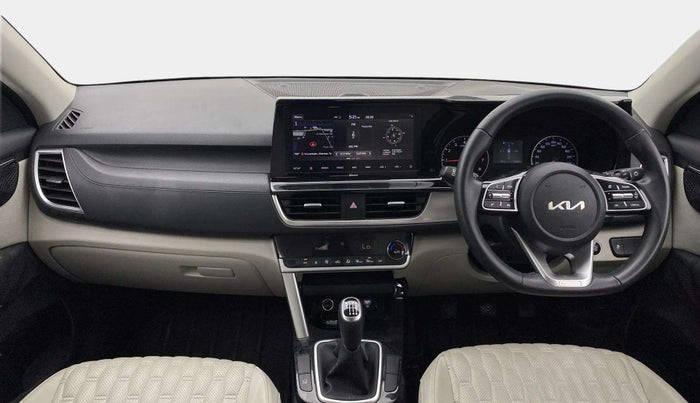 2022 KIA SELTOS HTX PETROL 1.5, Petrol, Manual, 10,414 km, Dashboard