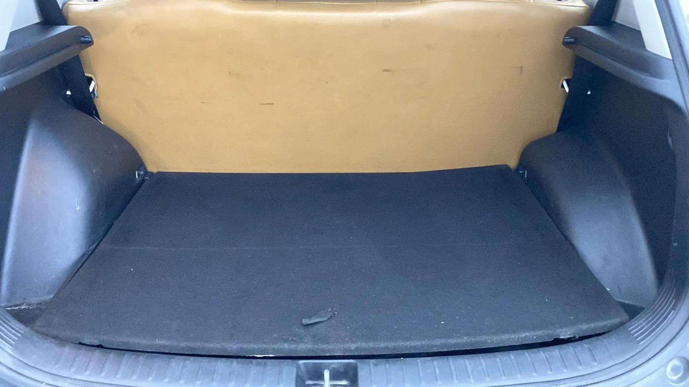 2019 KIA SELTOS HTK PLUS AT 1.5 DIESEL, Diesel, Automatic, 89,791 km, Boot Inside