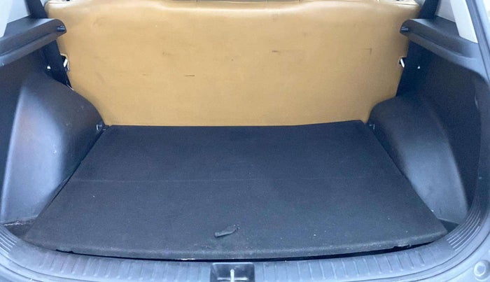 2019 KIA SELTOS HTK PLUS AT 1.5 DIESEL, Diesel, Automatic, 89,450 km, Boot Inside