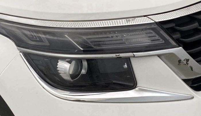 2019 KIA SELTOS HTK PLUS AT 1.5 DIESEL, Diesel, Automatic, 89,450 km, Right headlight - Minor scratches