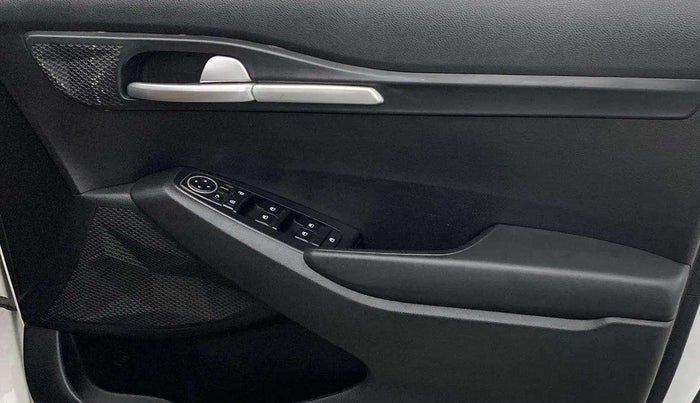 2019 KIA SELTOS HTK PLUS AT 1.5 DIESEL, Diesel, Automatic, 89,450 km, Driver Side Door Panels Control