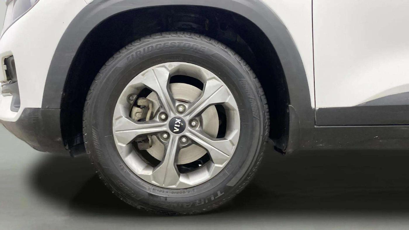 2019 KIA SELTOS HTK PLUS AT 1.5 DIESEL, Diesel, Automatic, 89,791 km, Left Front Wheel