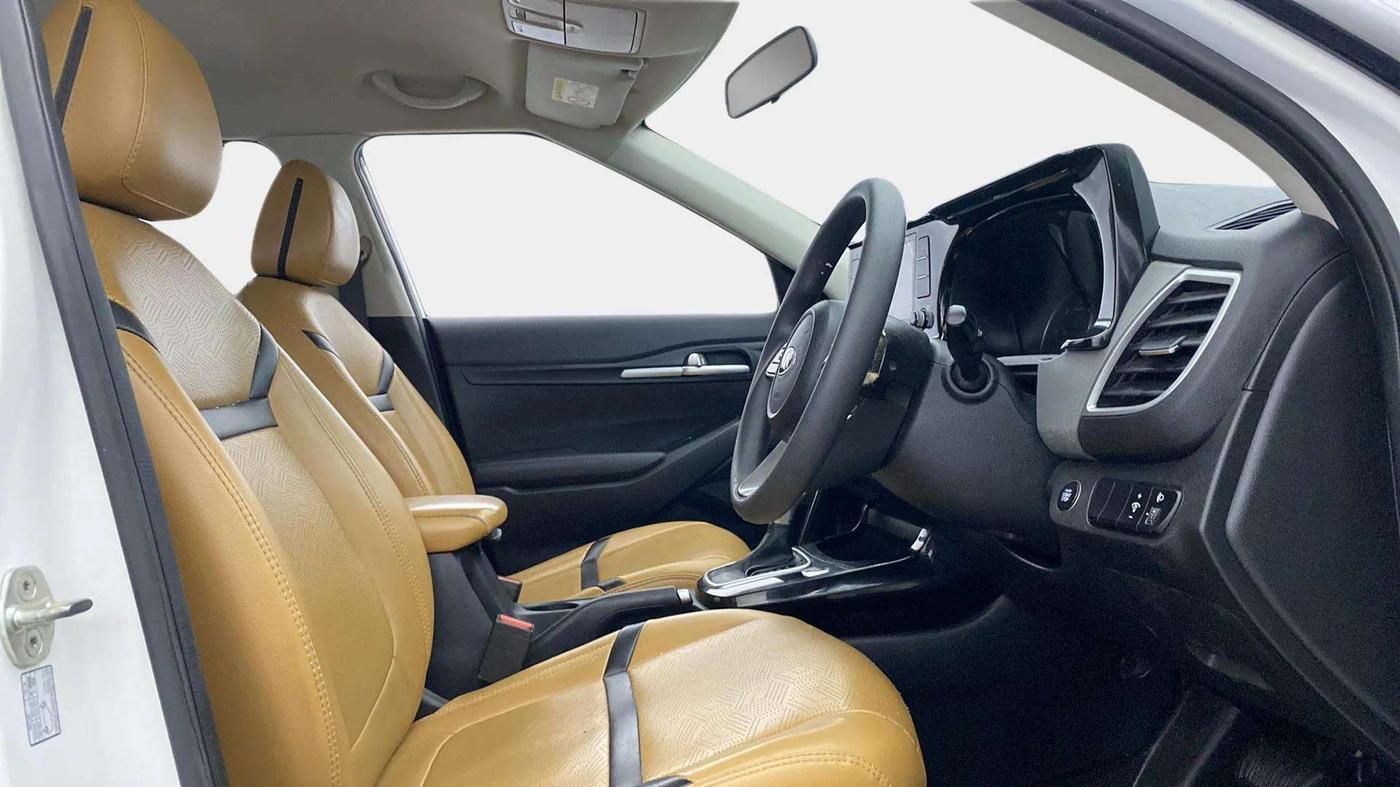 2019 KIA SELTOS HTK PLUS AT 1.5 DIESEL, Diesel, Automatic, 89,791 km, Right Side Front Door Cabin