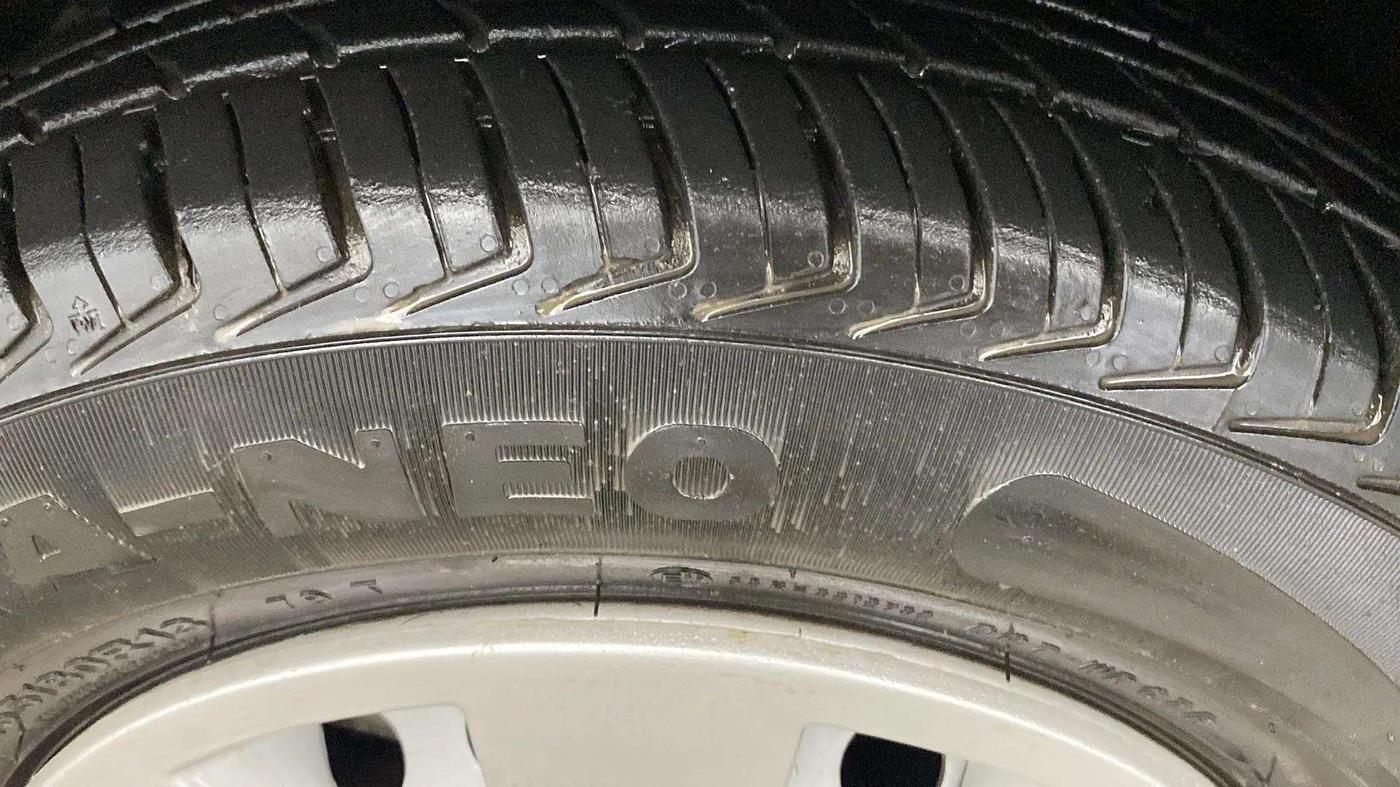 2024 Tata Tiago XE PETROL, Petrol, Manual, 13,036 km, Left Rear Tyre Tread