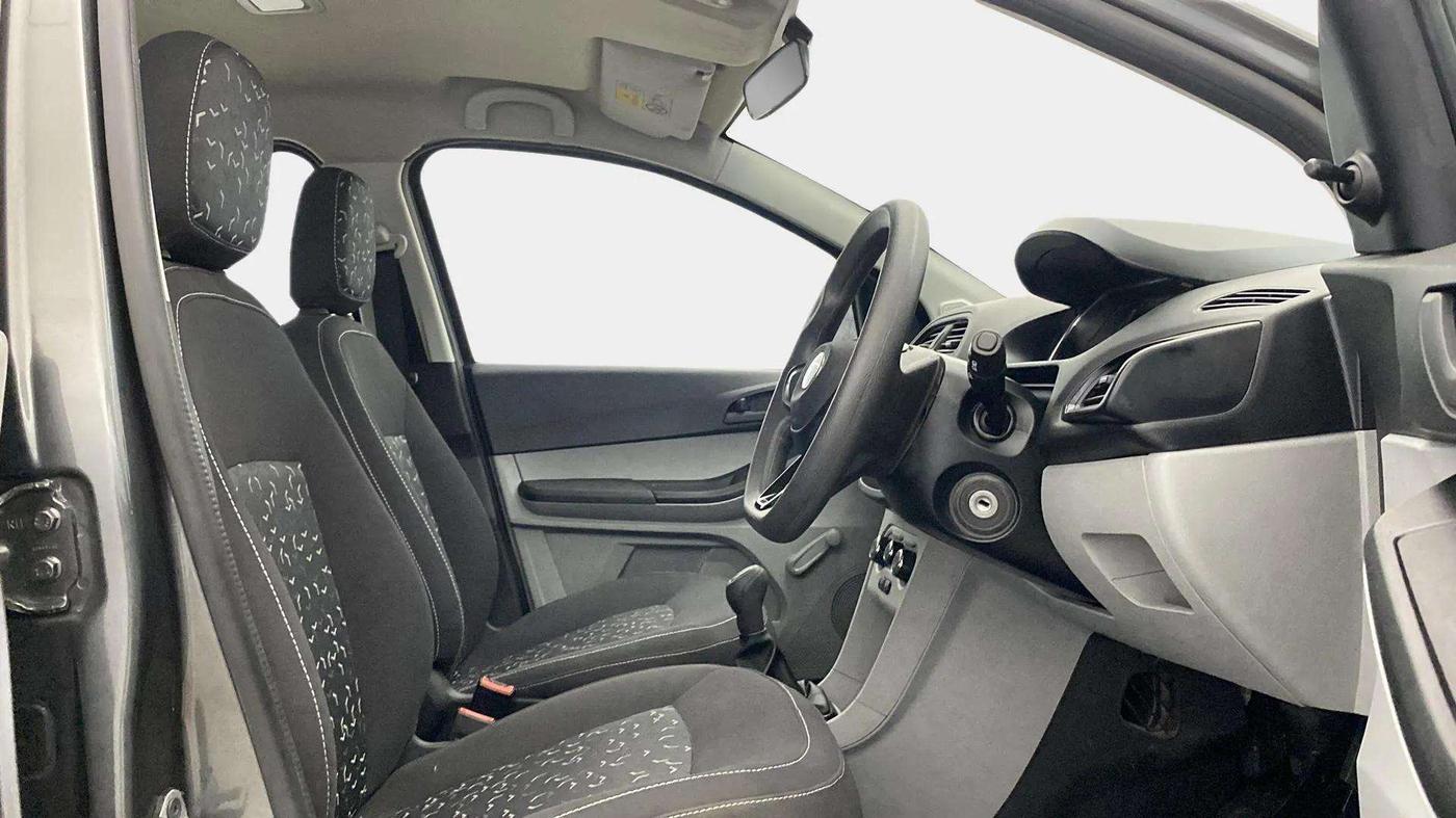 2024 Tata Tiago XE PETROL, Petrol, Manual, 13,036 km, Right Side Front Door Cabin