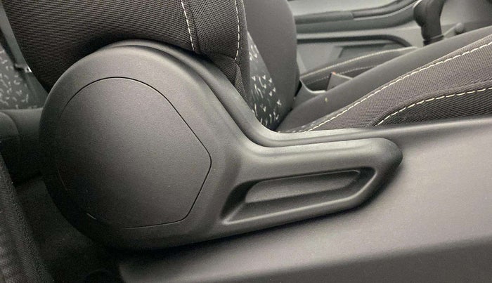 2024 Tata Tiago XE PETROL, Petrol, Manual, 12,855 km, Driver Side Adjustment Panel