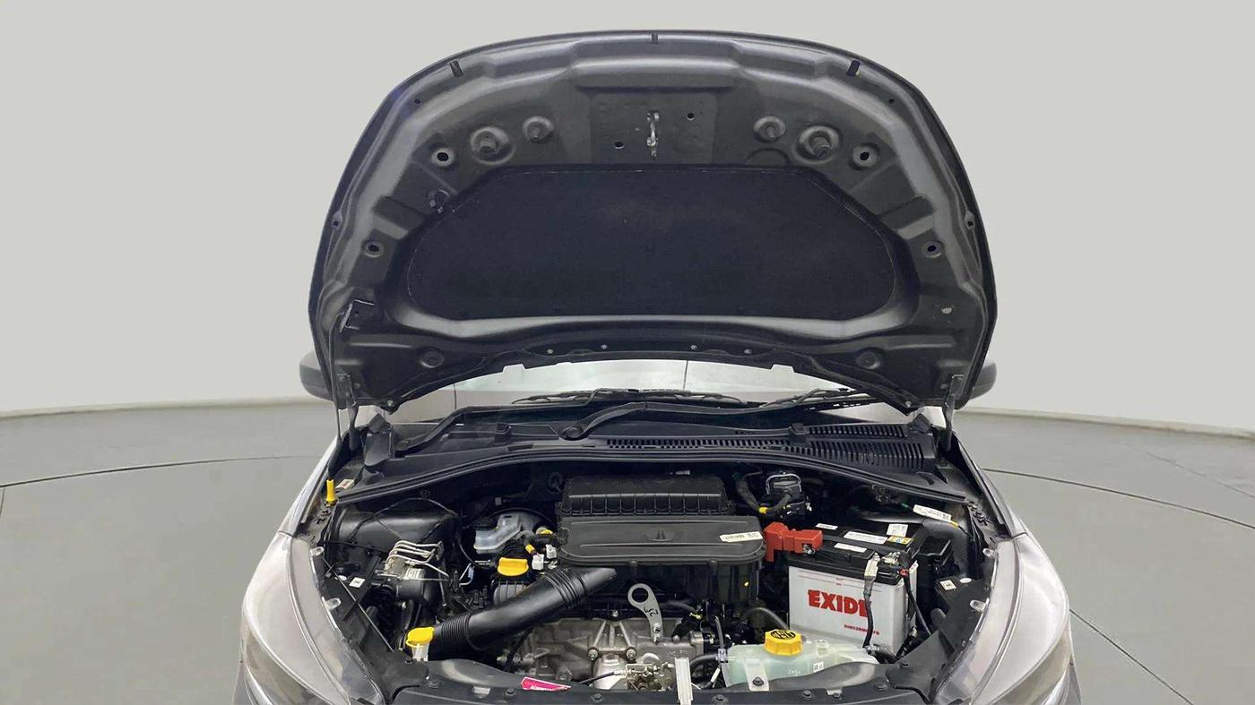 2024 Tata Tiago XE PETROL, Petrol, Manual, 13,036 km, Open Bonet