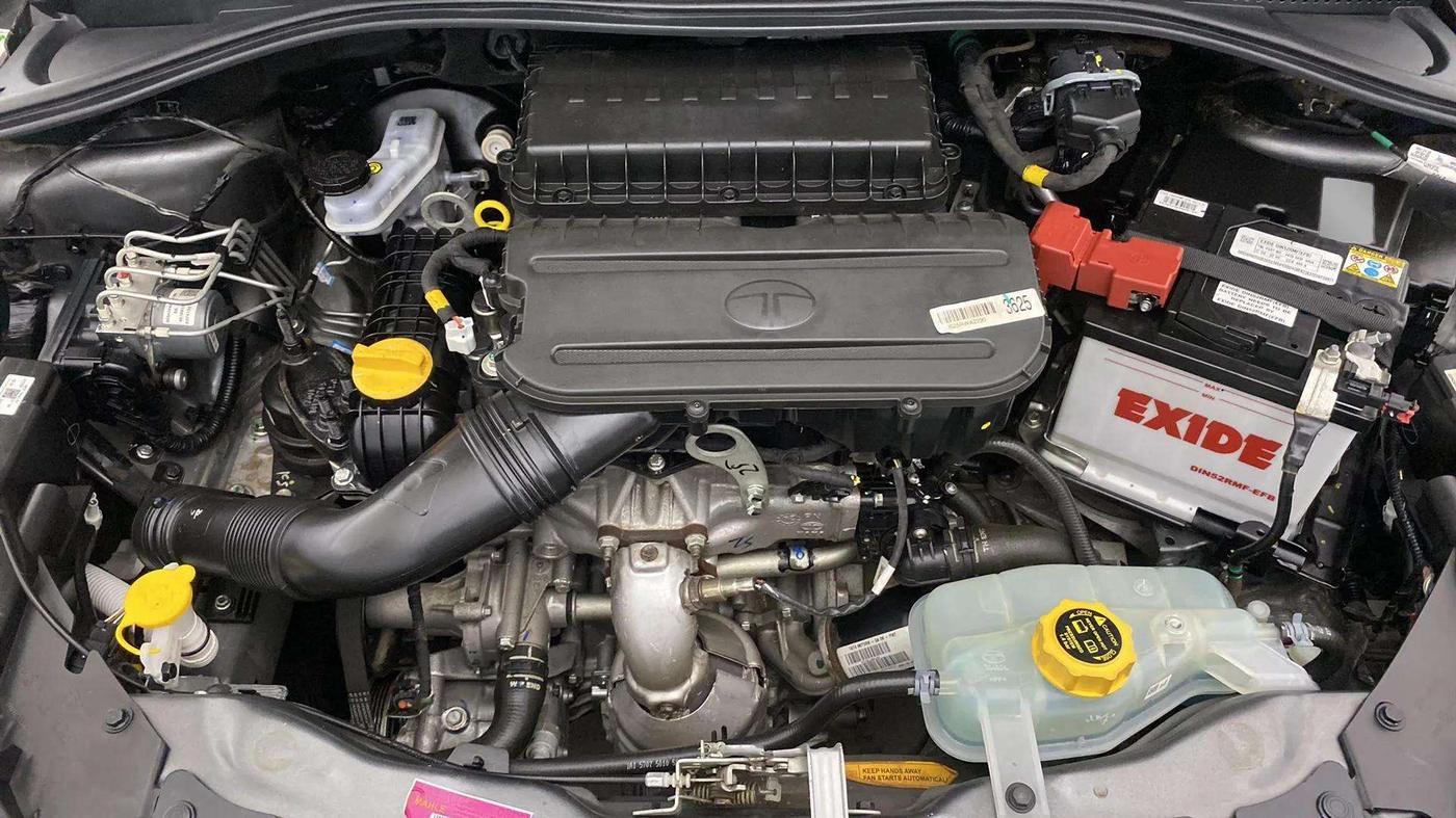 2024 Tata Tiago XE PETROL, Petrol, Manual, 13,036 km, Engine View