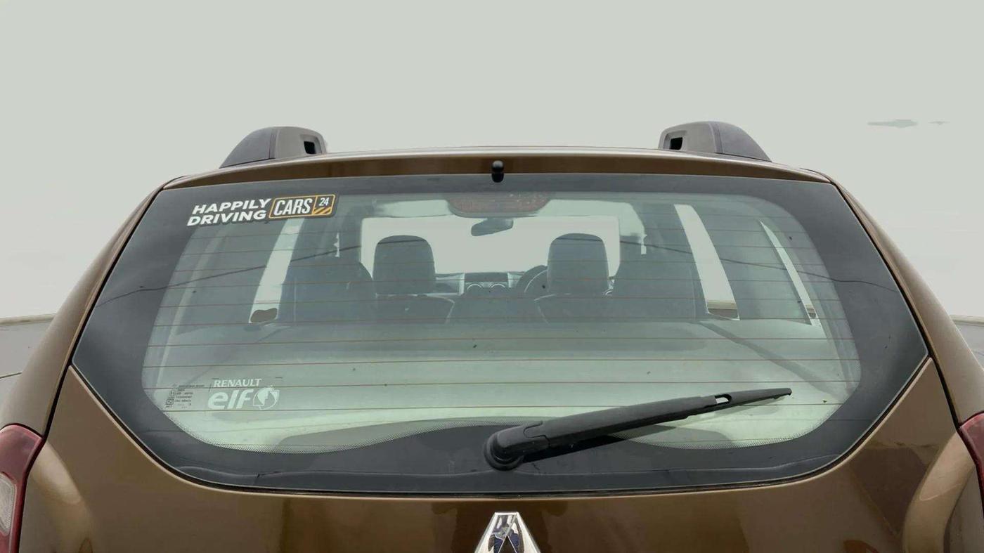 2018 Renault Duster 110 PS RXZ DIESEL, Diesel, Manual, 68,889 km, Rear Windshield