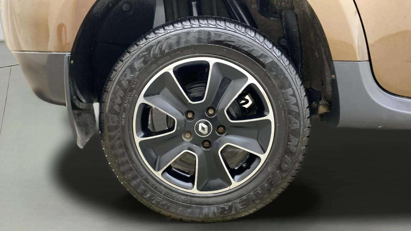 2018 Renault Duster 110 PS RXZ DIESEL, Diesel, Manual, 68,889 km, Right Rear Wheel