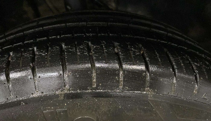 2021 Tata PUNCH CREATIVE  1.2 RTN DUAL TONE, Petrol, Manual, 18,738 km, Right Front Tyre Tread
