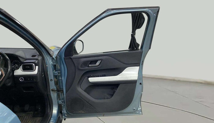 2021 Tata PUNCH CREATIVE  1.2 RTN DUAL TONE, Petrol, Manual, 18,738 km, RHS Front Door
