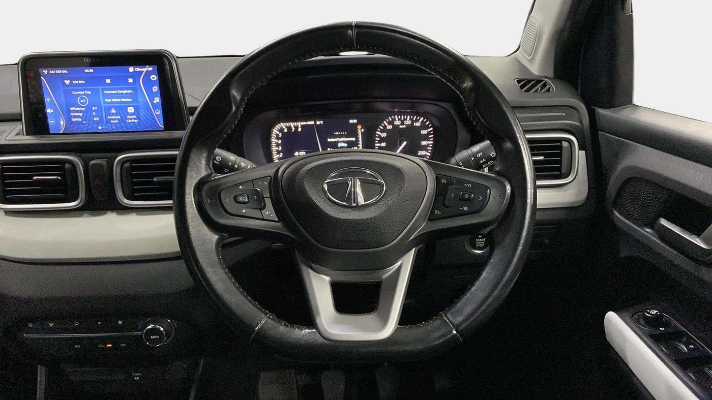2021 Tata PUNCH CREATIVE  1.2 RTN DUAL TONE, Petrol, Manual, 18,913 km, Steering Wheel Close Up