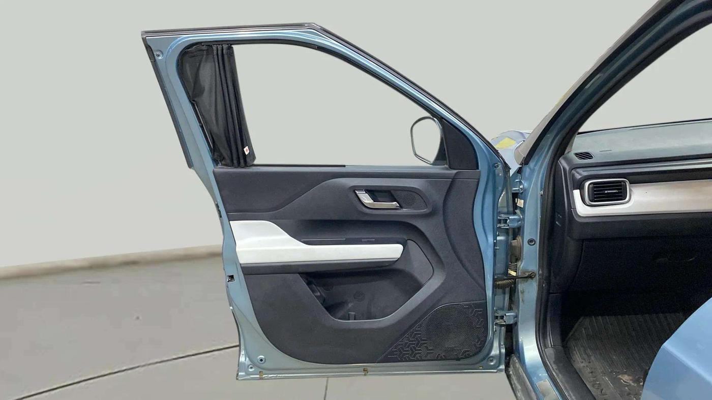 2021 Tata PUNCH CREATIVE  1.2 RTN DUAL TONE, Petrol, Manual, 18,913 km, LHS Front Door