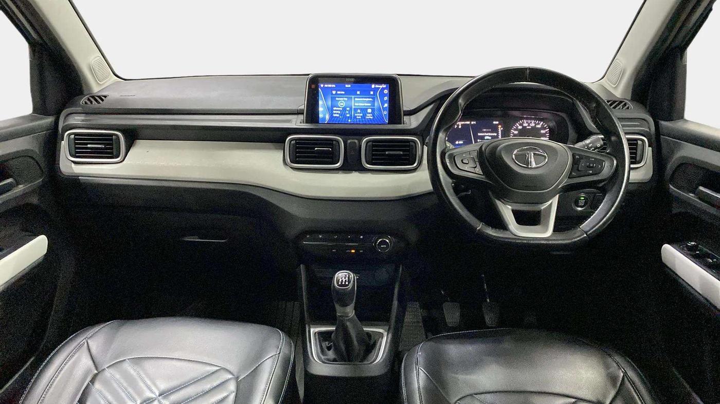 2021 Tata PUNCH CREATIVE  1.2 RTN DUAL TONE, Petrol, Manual, 18,913 km, Dashboard