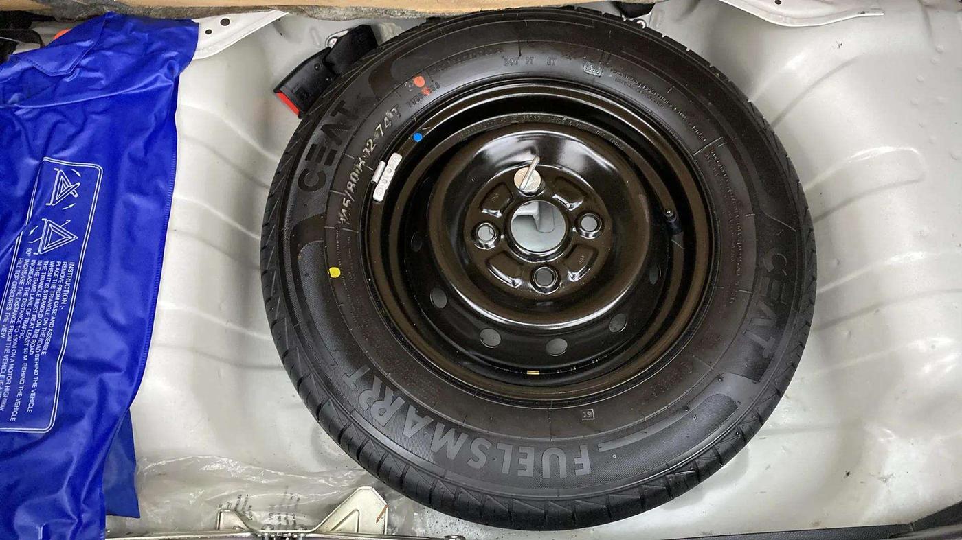 2022 Maruti Alto LXI O, Petrol, Manual, 19,552 km, Spare Tyre