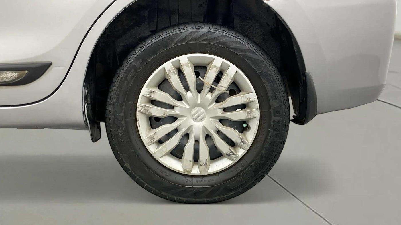 2022 Maruti Dzire VXI CNG, CNG, Manual, 59,199 km, Left Rear Wheel
