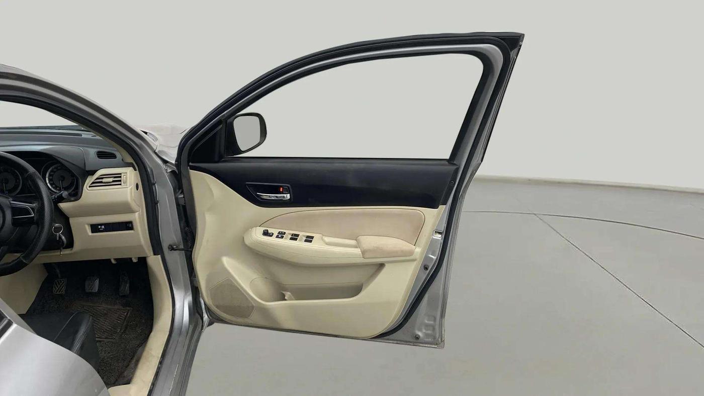 2022 Maruti Dzire VXI CNG, CNG, Manual, 59,199 km, RHS Front Door