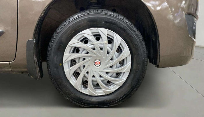 2018 Maruti Wagon R 1.0 LXI CNG, CNG, Manual, 22,541 km, Right Front Wheel