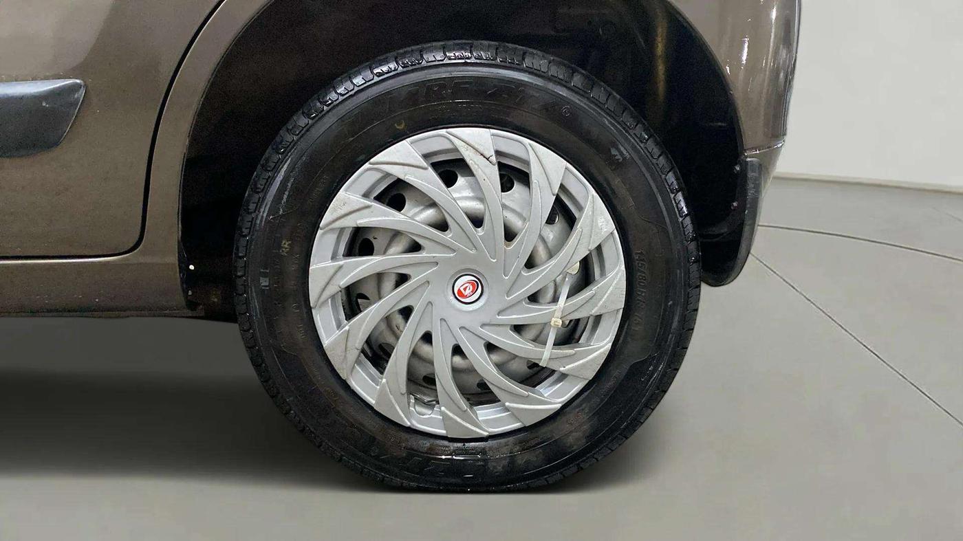 2018 Maruti Wagon R 1.0 LXI CNG, CNG, Manual, 22,833 km, Left Rear Wheel