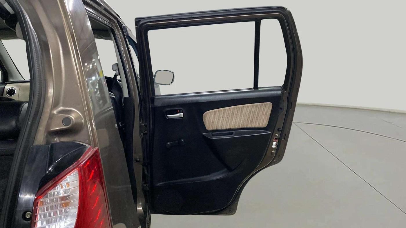 2018 Maruti Wagon R 1.0 LXI CNG, CNG, Manual, 22,833 km, RHS Rear Door