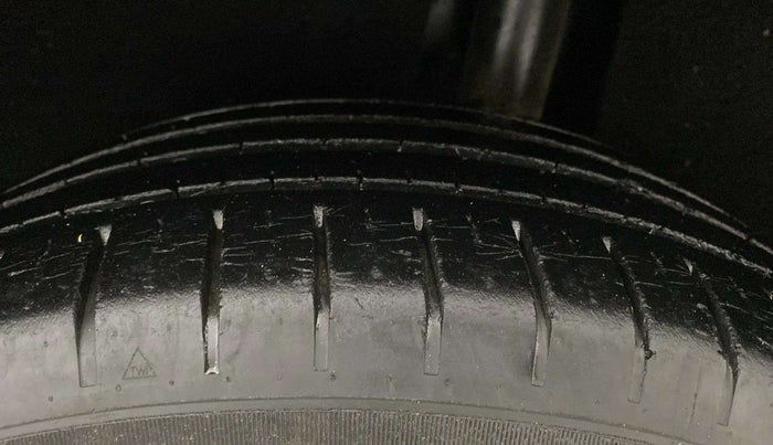 2018 Maruti Baleno ALPHA PETROL 1.2, Petrol, Manual, 41,748 km, Left Rear Tyre Tread