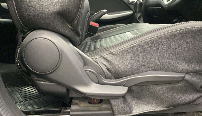 2018 Maruti Baleno ALPHA PETROL 1.2, Petrol, Manual, 41,748 km, Driver Side Adjustment Panel