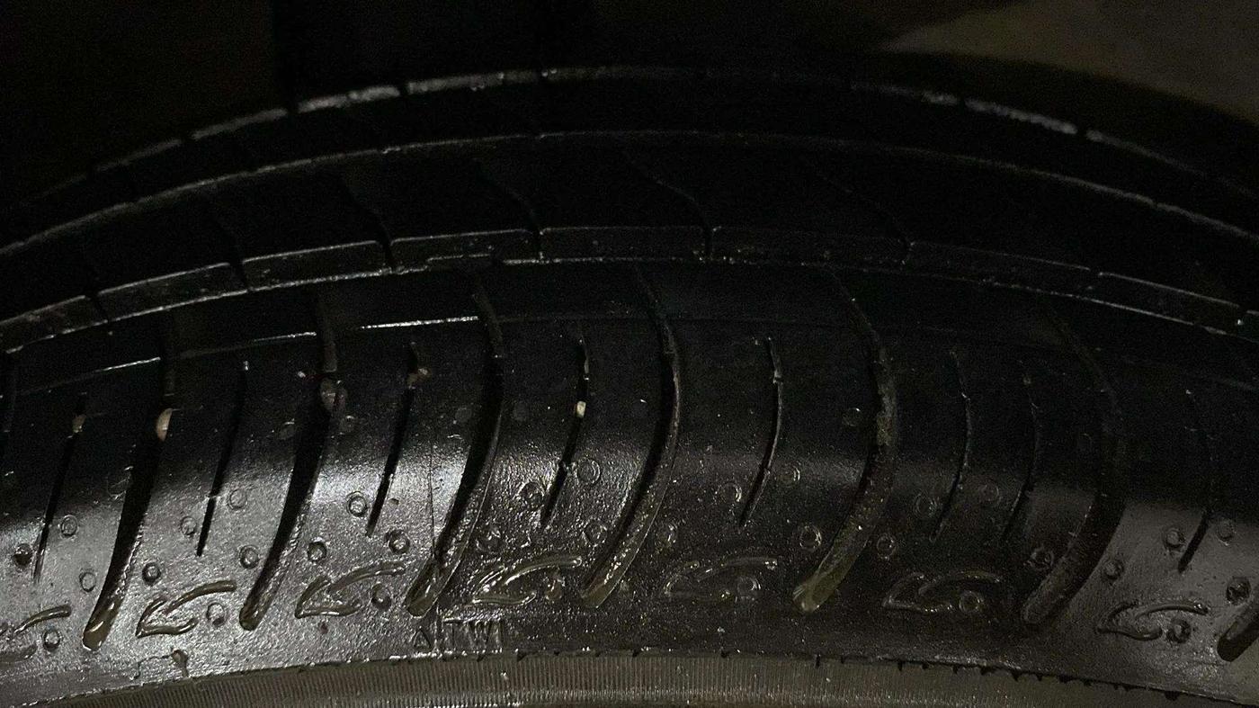 2022 Maruti Baleno DELTA PETROL 1.2, Petrol, Manual, 14,382 km, Right Rear Tyre Tread