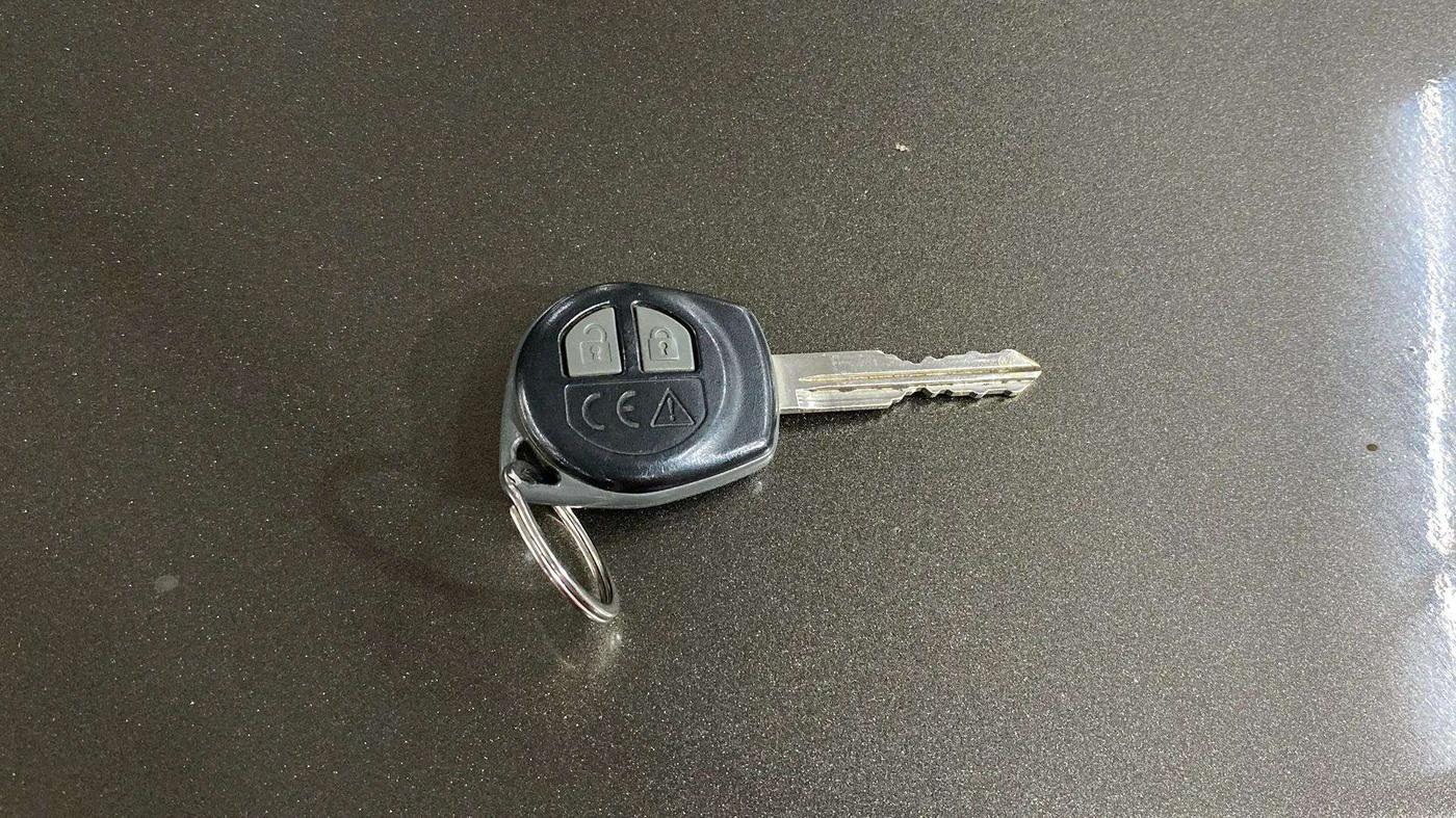 2022 Maruti Baleno DELTA PETROL 1.2, Petrol, Manual, 14,382 km, Key Close Up