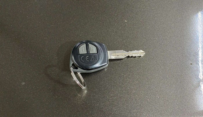 2022 Maruti Baleno DELTA PETROL 1.2, Petrol, Manual, 14,382 km, Key Close Up