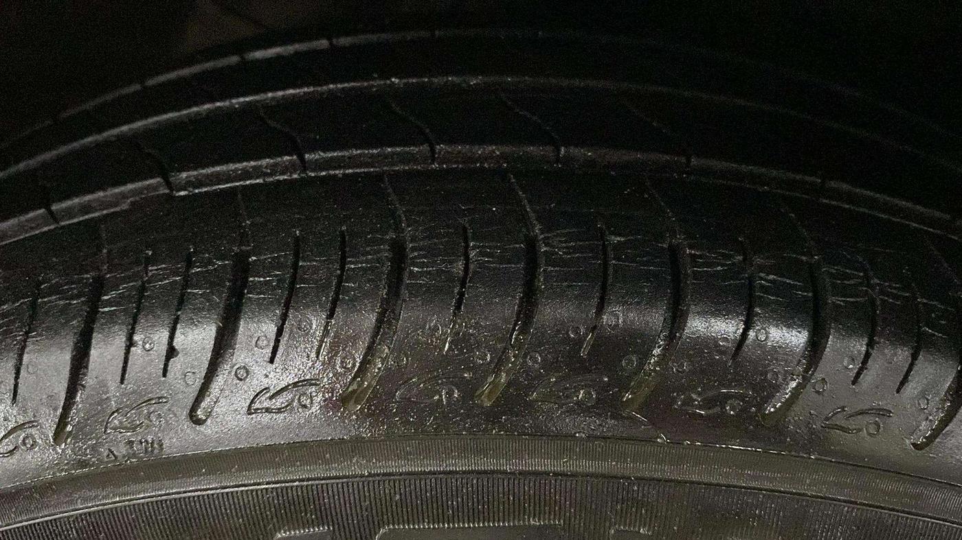 2022 Maruti Baleno DELTA PETROL 1.2, Petrol, Manual, 14,382 km, Left Front Tyre Tread