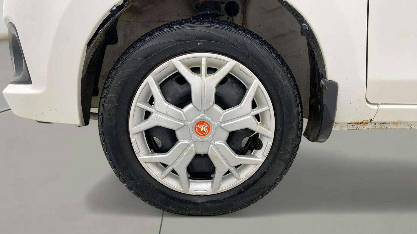 2018 Maruti Alto K10 VXI, Petrol, Manual, 61,263 km, Left Front Wheel