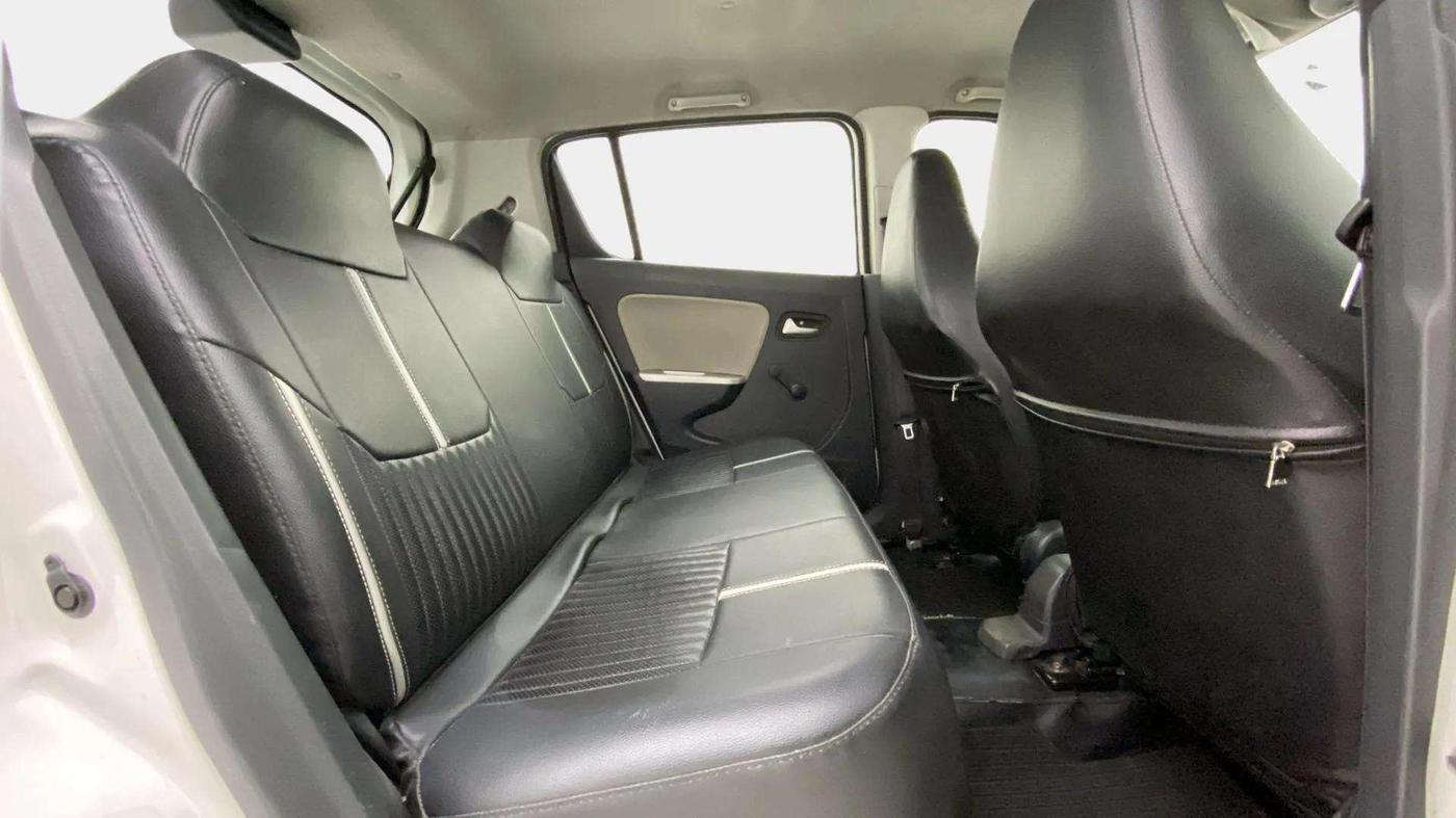 2018 Maruti Alto K10 VXI, Petrol, Manual, 61,263 km, Right Side Rear Door Cabin