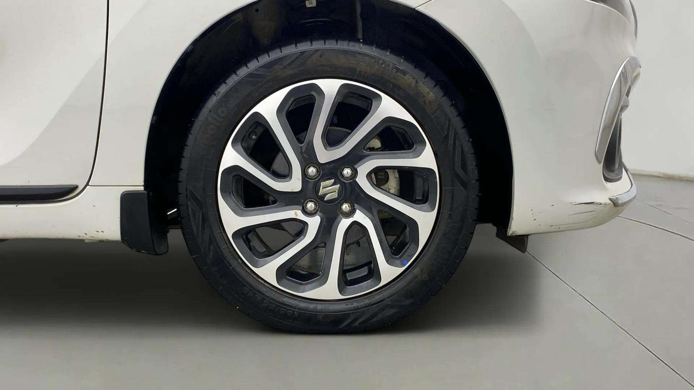 2022 Maruti Baleno ALPHA PETROL 1.2, Petrol, Manual, 15,411 km, Right Front Wheel
