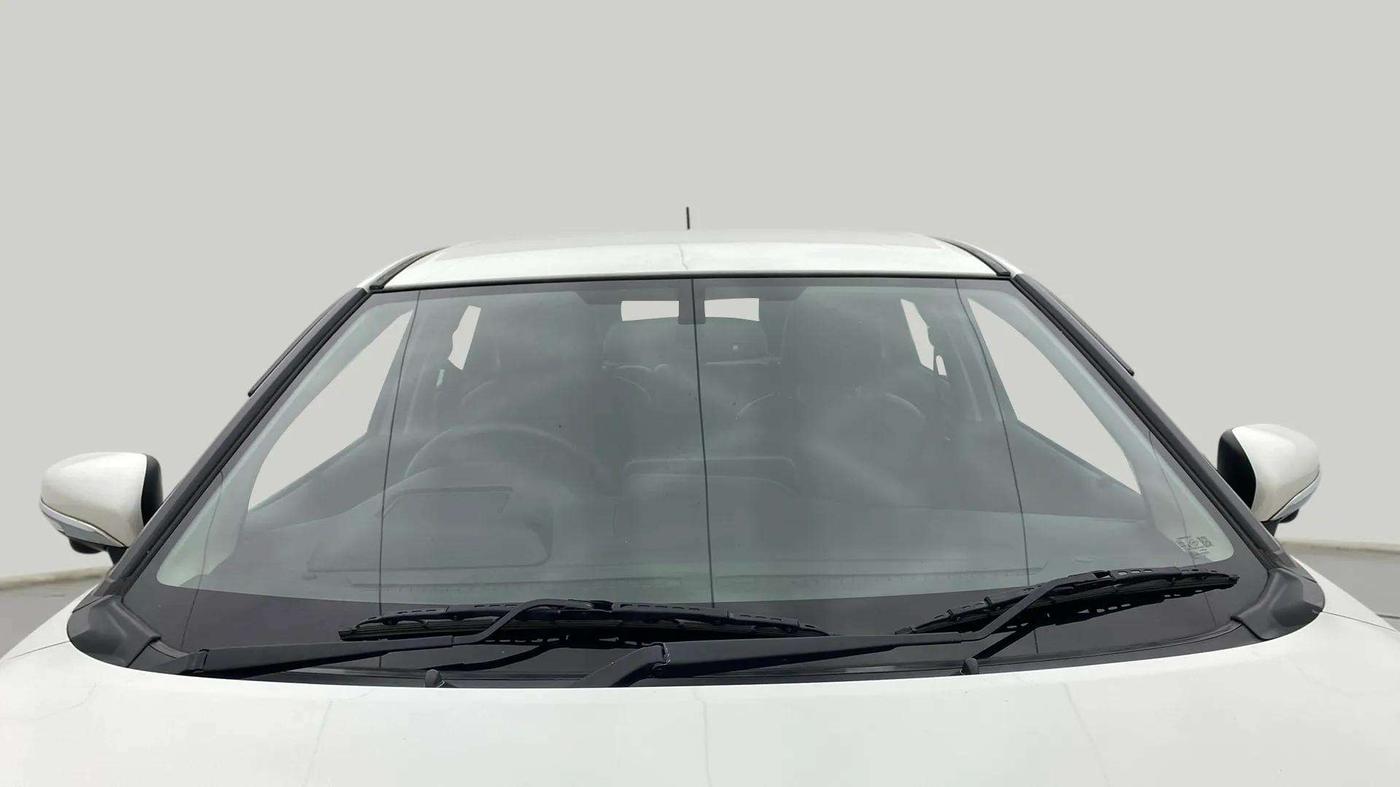2022 Maruti Baleno ALPHA PETROL 1.2, Petrol, Manual, 15,411 km, Front Windshield