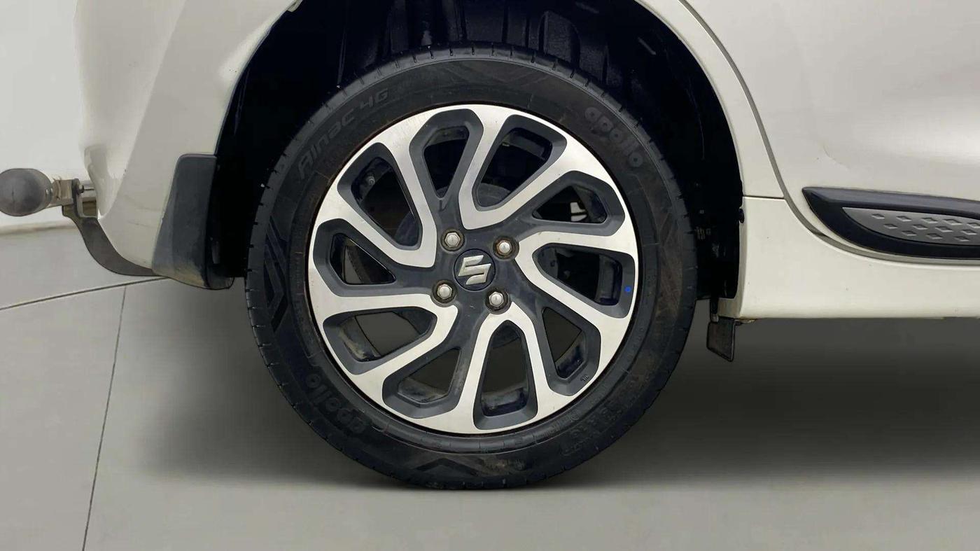 2022 Maruti Baleno ALPHA PETROL 1.2, Petrol, Manual, 15,411 km, Right Rear Wheel