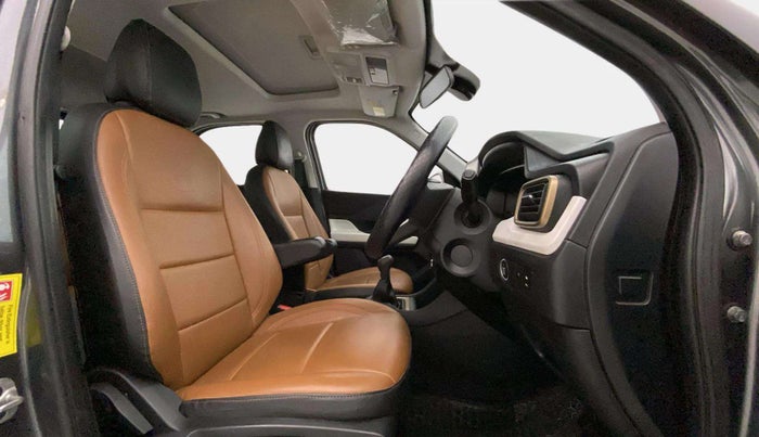 2023 Tata PUNCH ACCOMPLISHED DAZZLE SUNROOF CNG MT, CNG, Manual, 56,716 km, Right Side Front Door Cabin