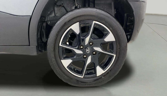 2023 Tata PUNCH ACCOMPLISHED DAZZLE SUNROOF CNG MT, CNG, Manual, 56,716 km, Left Rear Wheel
