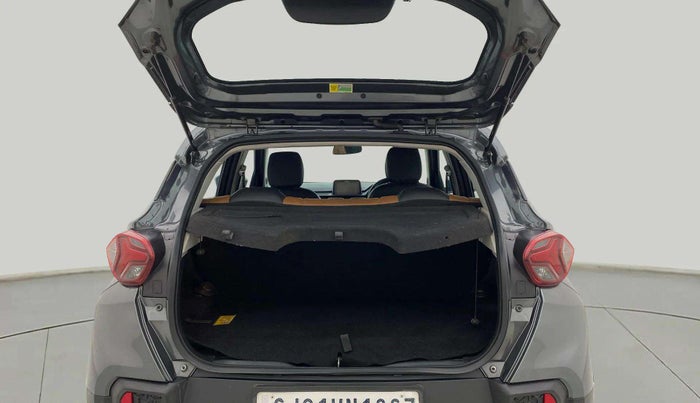 2023 Tata PUNCH ACCOMPLISHED DAZZLE SUNROOF CNG MT, CNG, Manual, 56,716 km, Boot Open Zoomed View