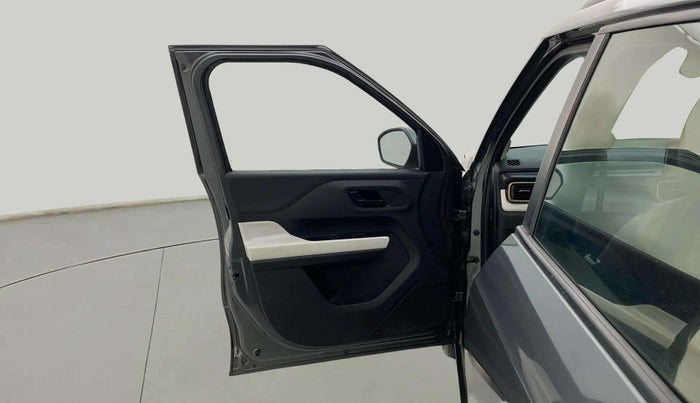 2023 Tata PUNCH ACCOMPLISHED DAZZLE SUNROOF CNG MT, CNG, Manual, 56,716 km, LHS Front Door