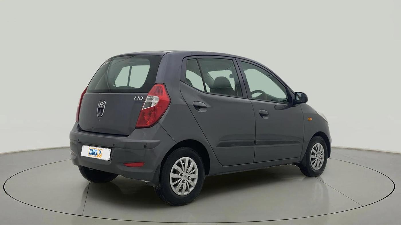 2015 Hyundai i10 SPORTZ 1.1, Petrol, Manual, 62,702 km, Right Back Diagonal